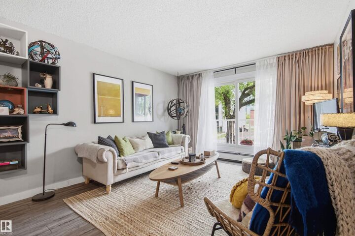 Property Photo:  10529 93 Street NW 202  AB T5H 1X6 
