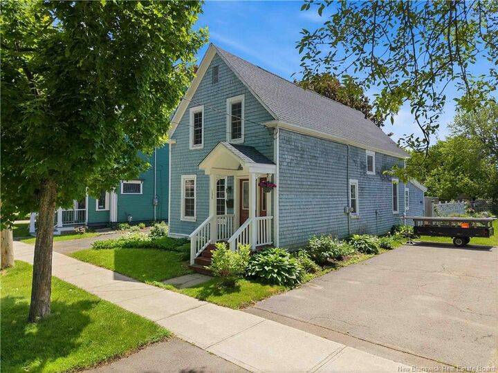 Property Photo:  134 Charlotte Street  NB E3B 1L2 