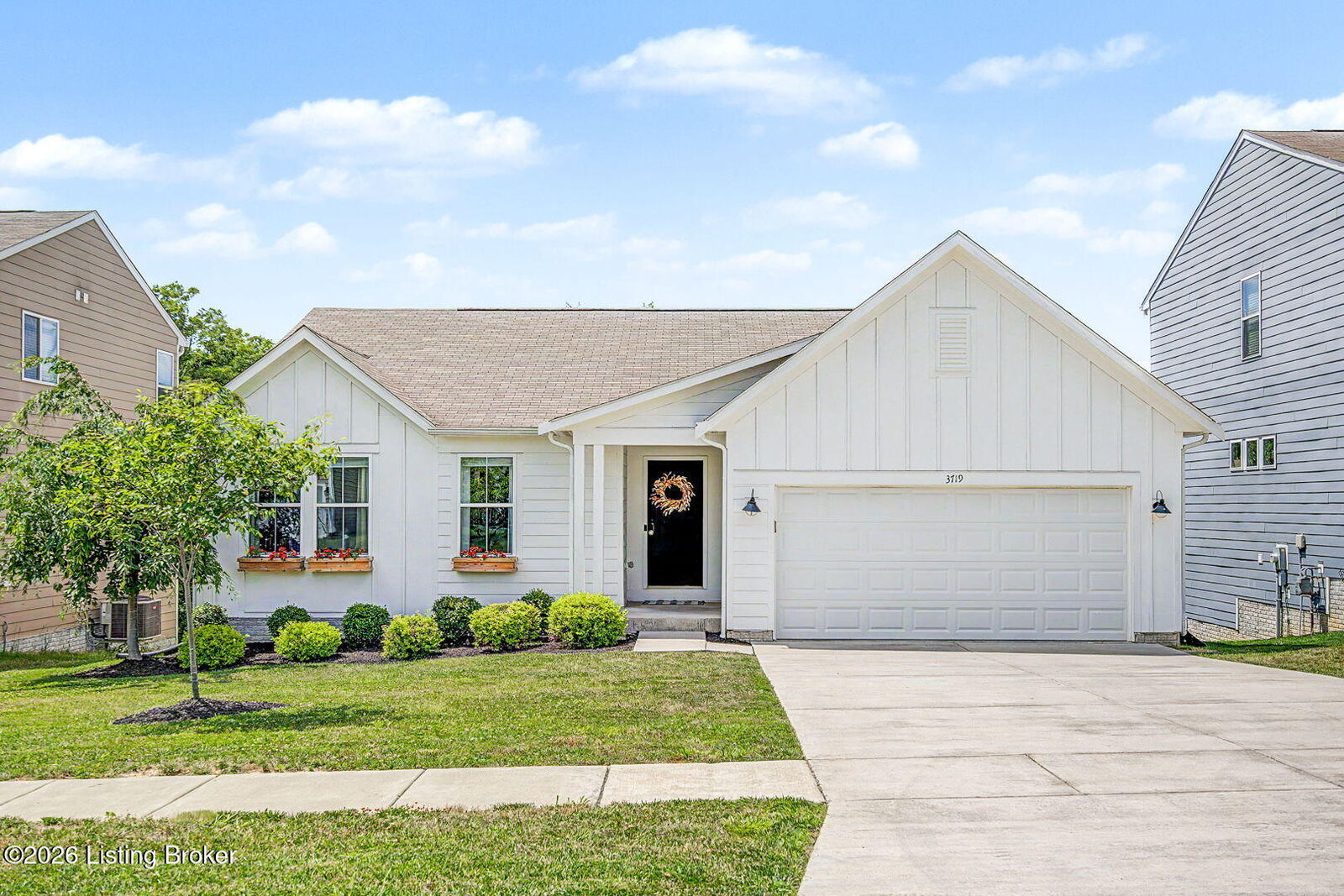 Property Photo:  3719 Scarlet Oak Ln  KY 40031 
