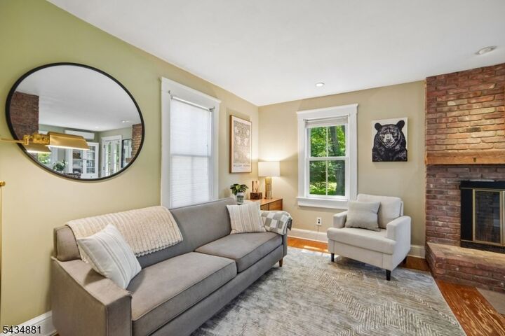 Property Photo:  48 Mountain Ave  NJ 07945 