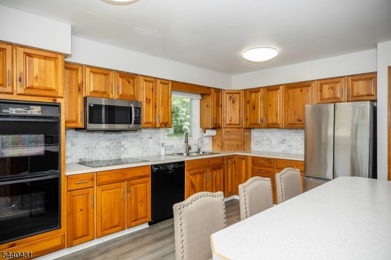 Property Photo:  115 Leland Trl  NJ 07843 