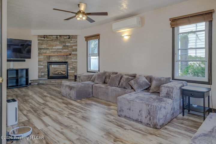 Property Photo:  141 Lincoln Street  PA 18643 