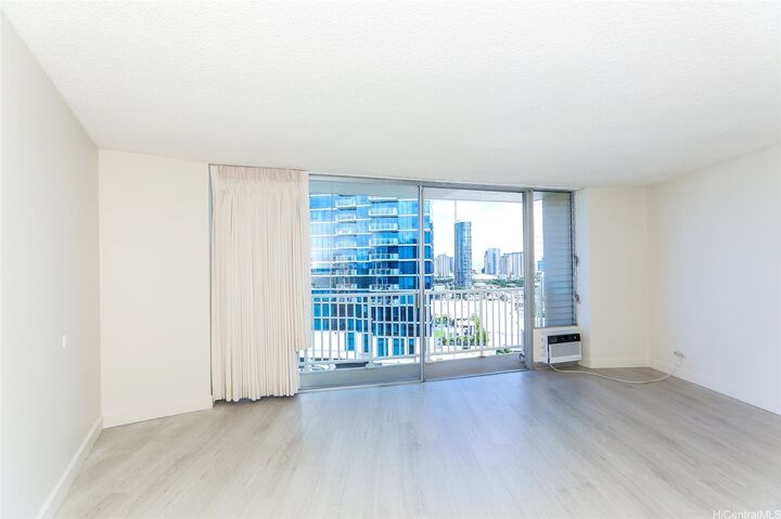 Property Photo: 750 Amana Street 1612 HI 96814