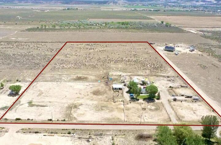 Property Photo: 5726 N 1700 W UT 84721