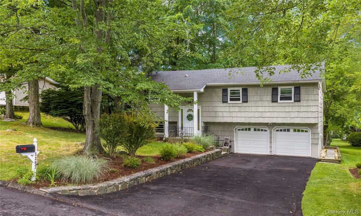 Property Photo:  3207 Ronit Court  NY 10598 