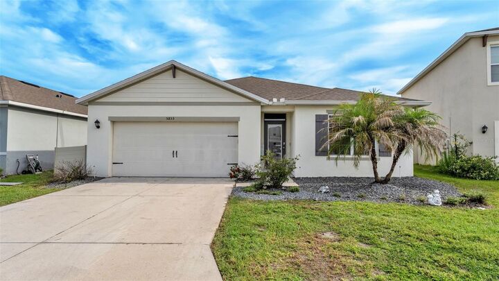 Property Photo:  5853 Arlington River Drive  FL 33811 