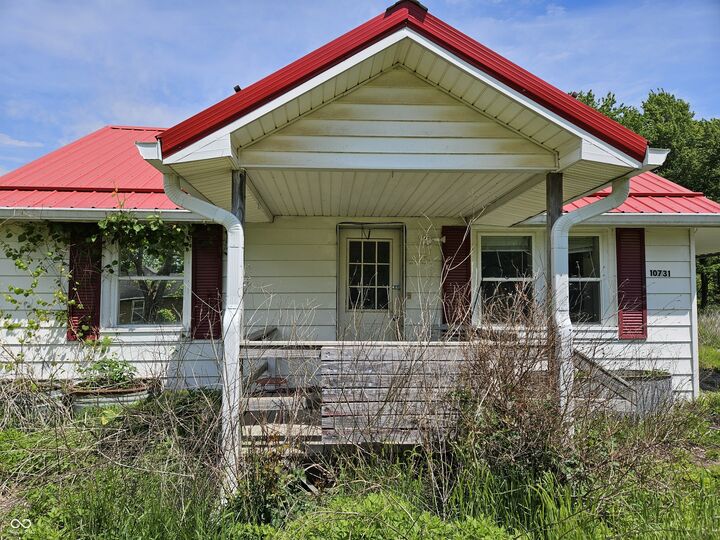 Property Photo:  10731 Newport Road  IN 47833 