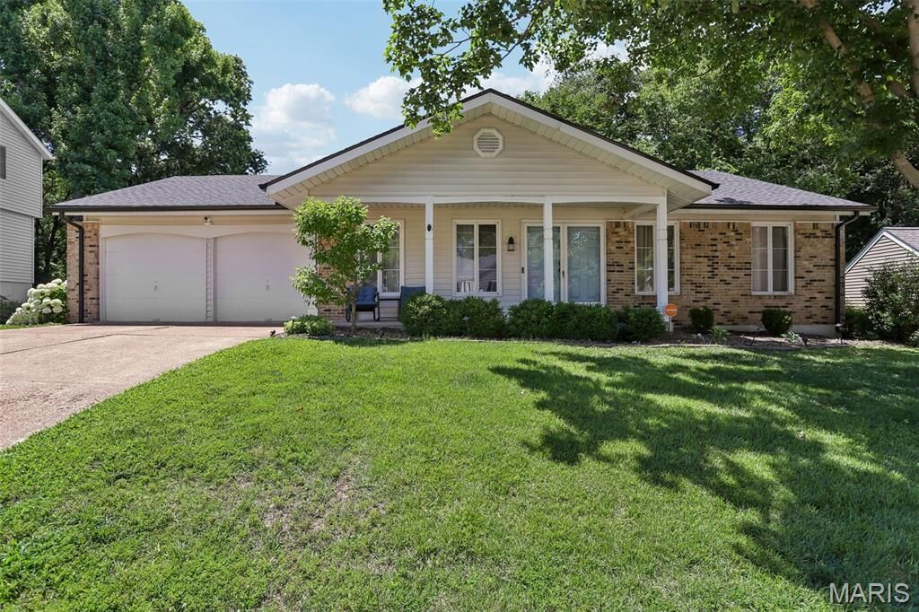 Property Photo:  987 Century Oaks Drive  MO 63021 