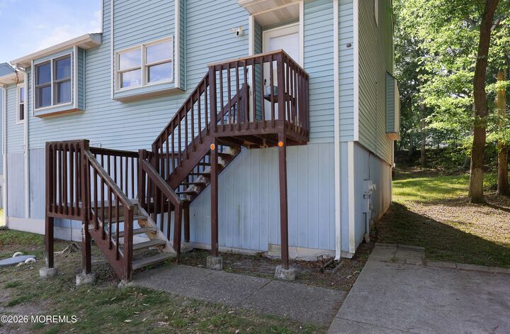 Property Photo:  47-49 N Indian Valley Court  NJ 08087 
