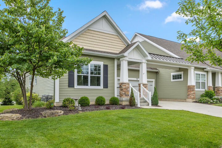 Property Photo: 706 Braeside Drive SE MI 49315