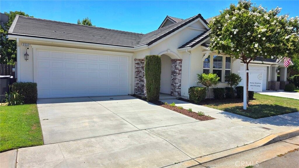 Property Photo:  3532 Hampton  CA 93619 