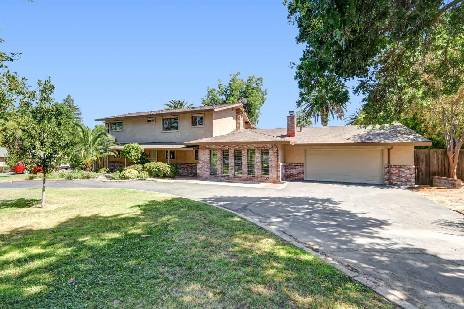 Property Photo: 6030 Palm Drive CA 95608