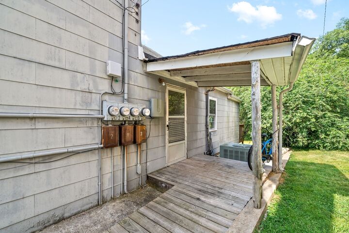 Property Photo:  416 S 2nd St 3  TN 37040 