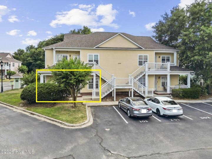Property Photo:  2306 Wrightsville Avenue Apt 101  NC 28403 