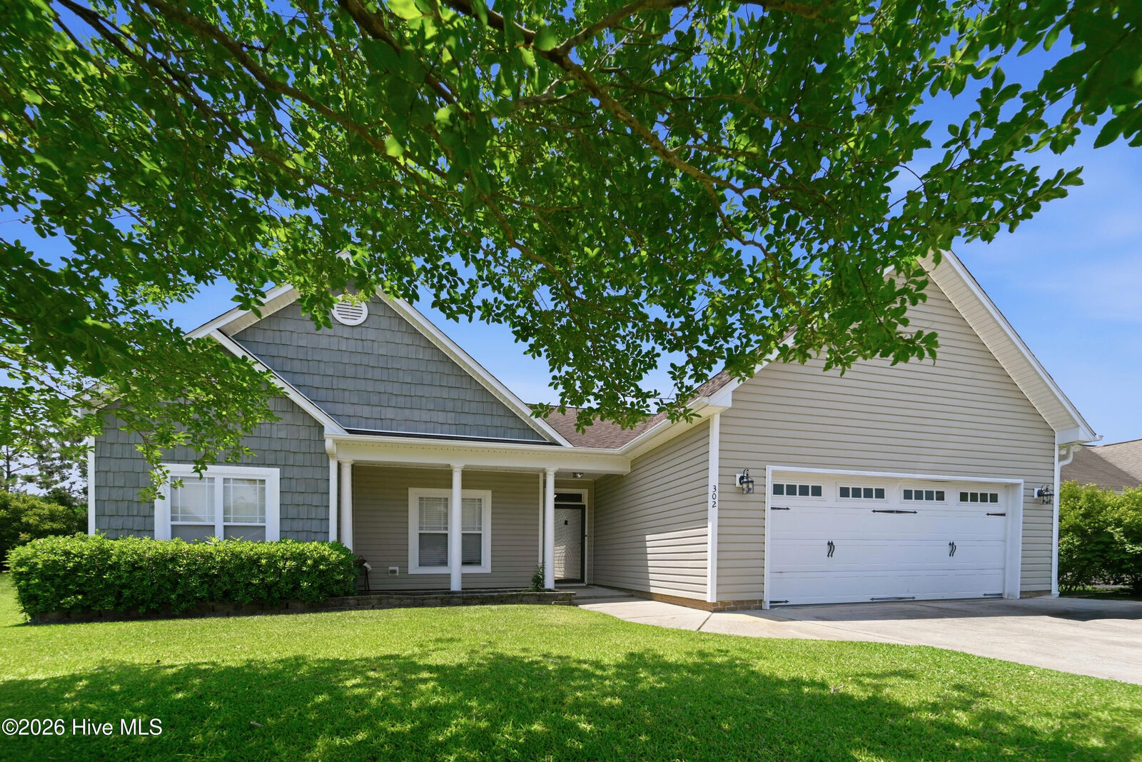Property Photo:  302 Wynbrookee Lane  NC 28546 