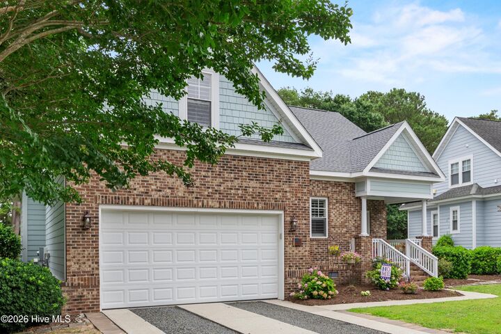 Property Photo:  5068 Glen Cove Drive SE  NC 28461 