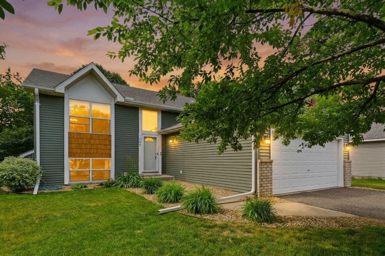 Property Photo: 7066 159th Street W MN 55124