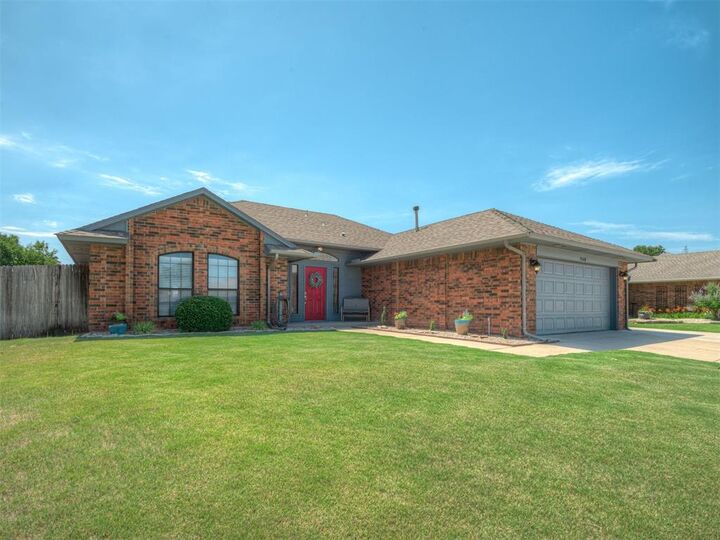 Property Photo: 7148 NW 102nd Street OK 73162