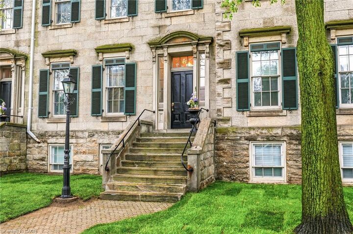 Property Photo:  41 Duke Street 1  ON L8P 1X2 
