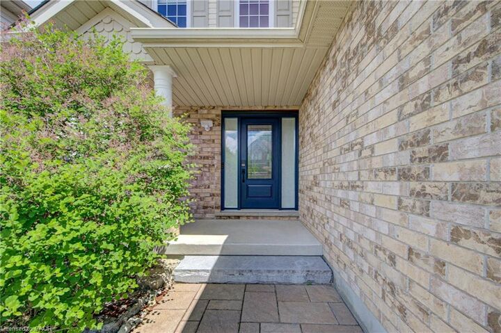 Property Photo:  63 Pine Valley Drive  ON N2P 2V9 