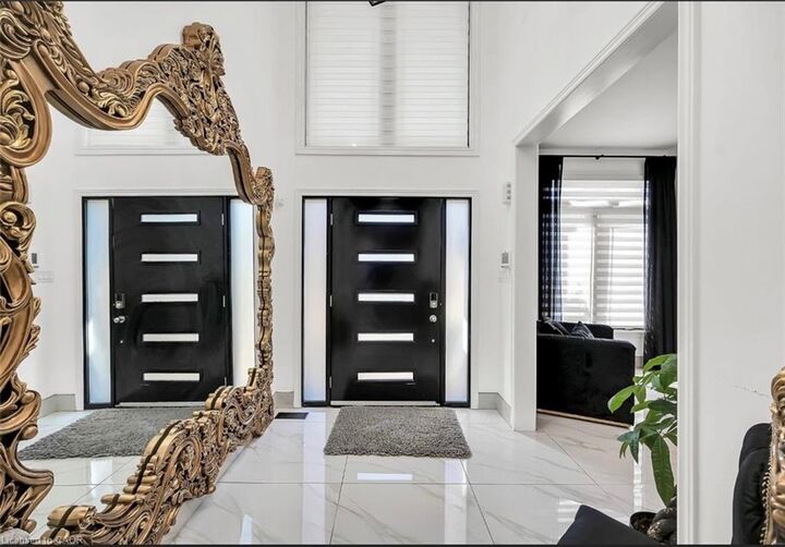 Property Photo: 137 Diiorio Circle ON L9K 1T3