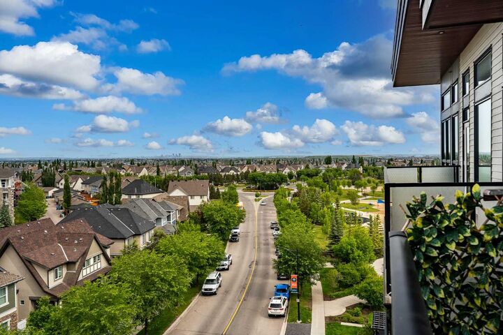 Property Photo:  2231 Mahogany Boulevard SE 603  AB T3M 2Z3 