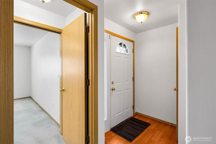 Property Photo:  143  99th Street Ct E  WA 98445 