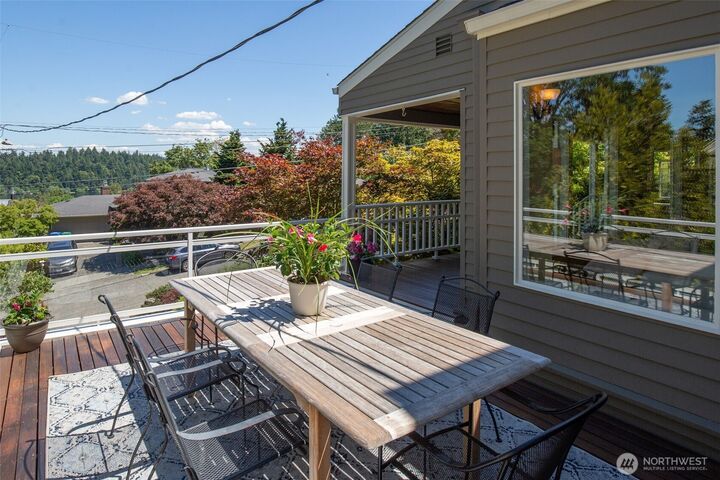 Property Photo:  4821  53rd Avenue S  WA 98118 