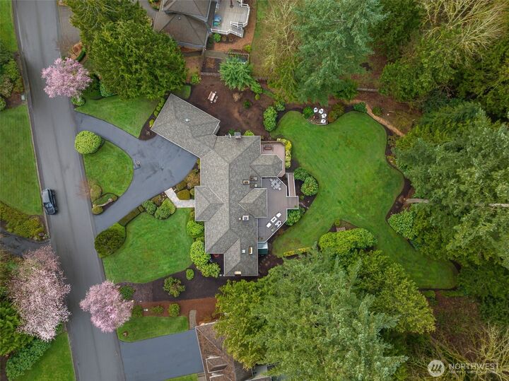 Property Photo: 16414 NE 135th Street WA 98052