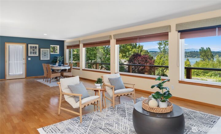 Property Photo: 61 Robbins Road WA 98358