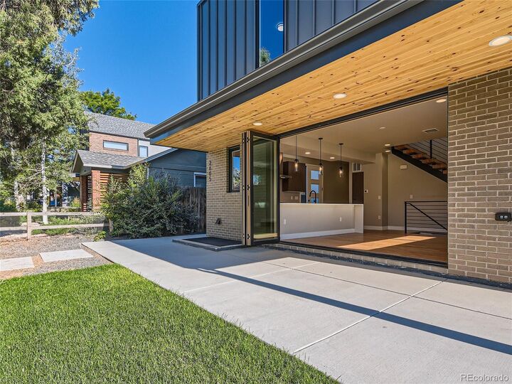 Property Photo:  2605 W 40th Avenue  CO 80211 