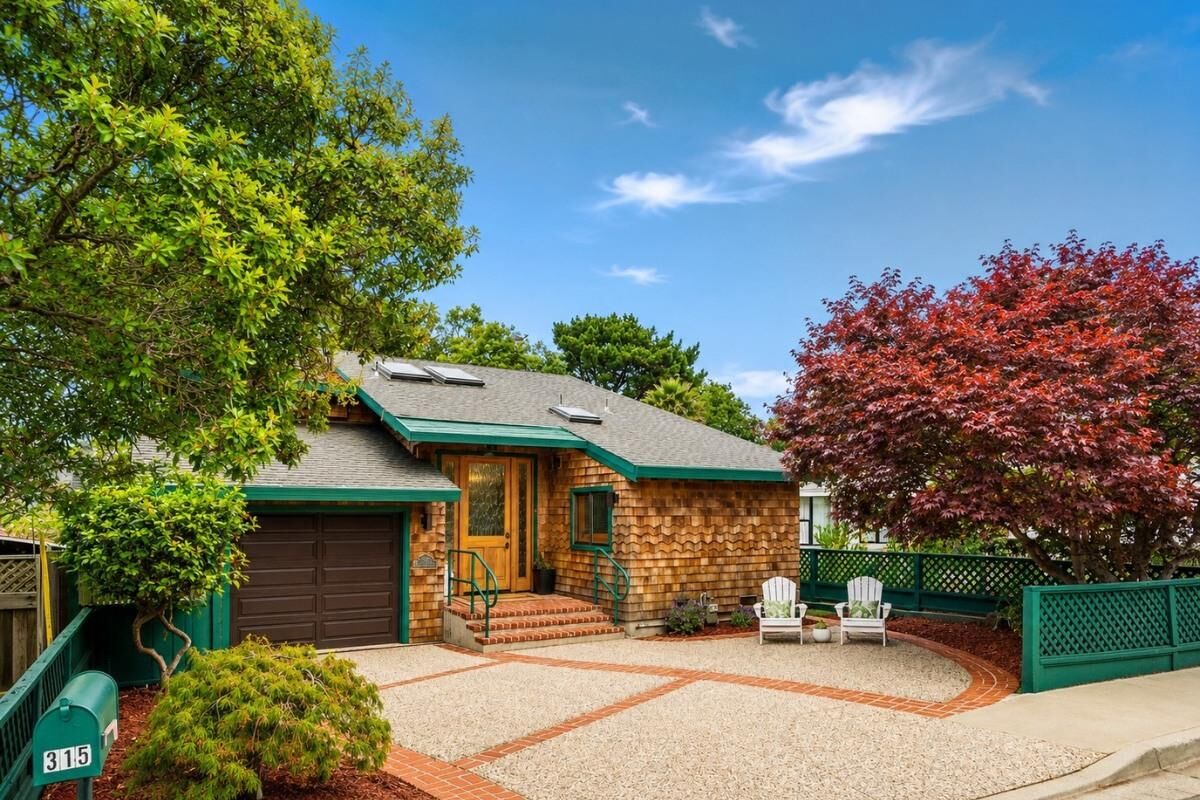 Property Photo:  315 McCormick Avenue  CA 95010 