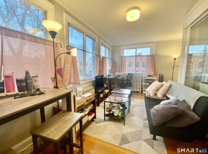 Property Photo:  239 Edwards Street 2E  CT 06511 