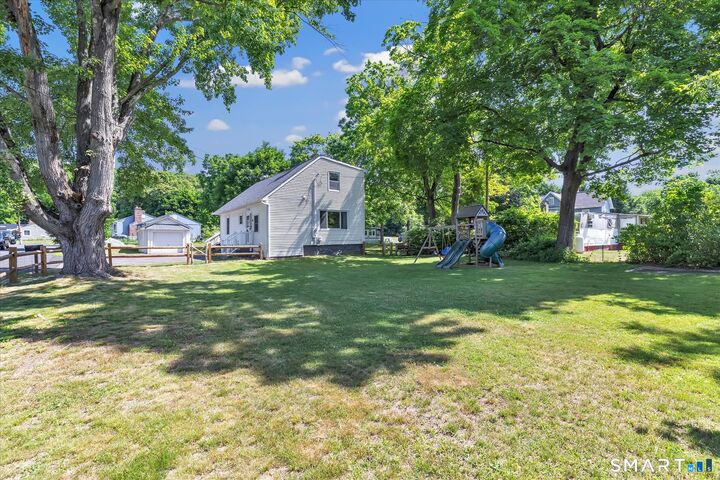 Property Photo:  183 Feldspar Avenue  CT 06403 