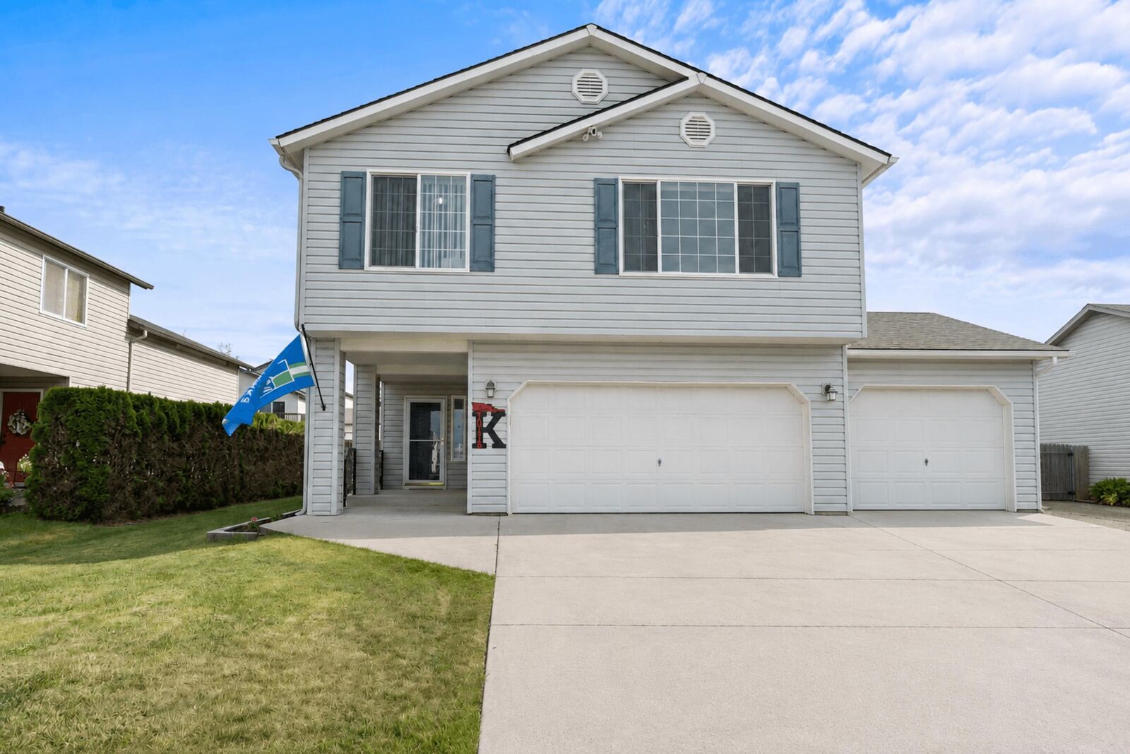 Property Photo: 10113 W Raspberry Ave WA 99004