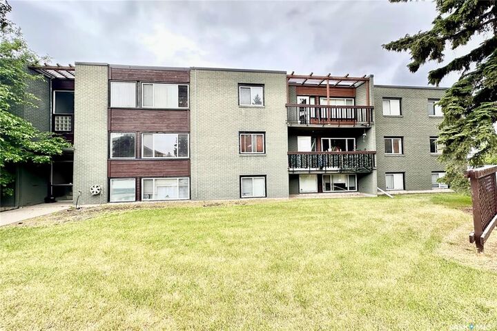 208 Lindsay Place 14 — photo 1