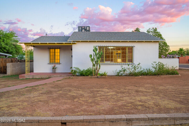 Property Photo:  3000 E Seneca Street  AZ 85716 