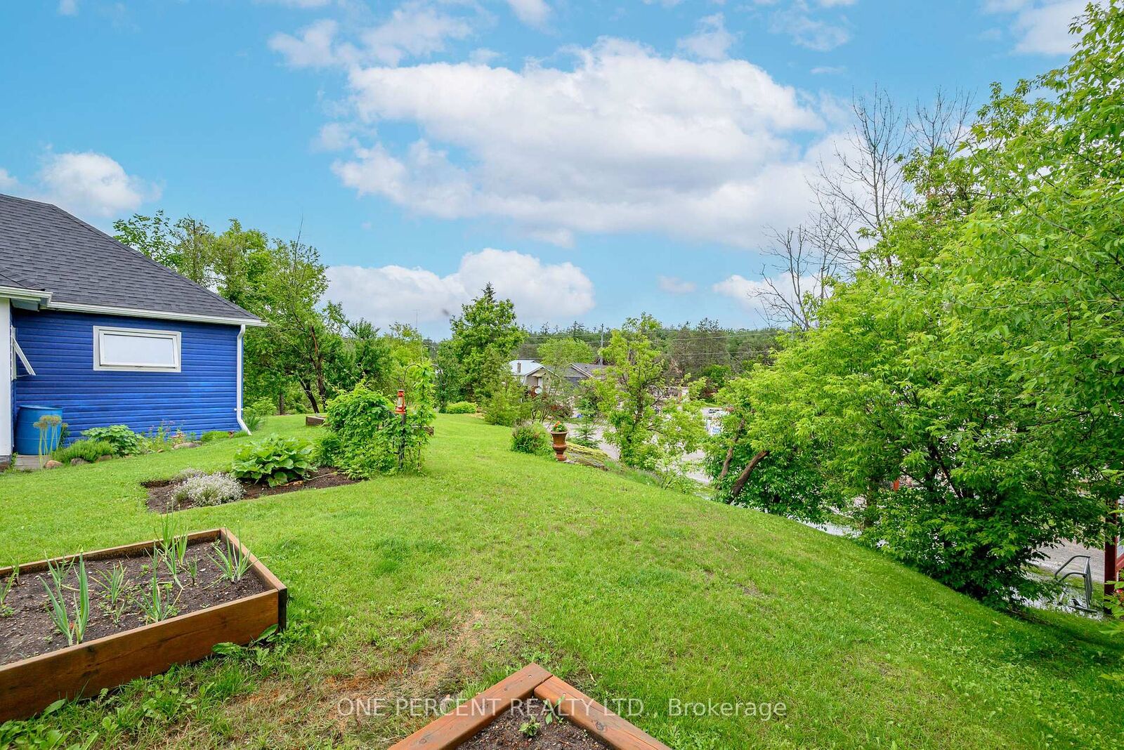 Property Photo: 4982 Monck Road ON K0M 2A0