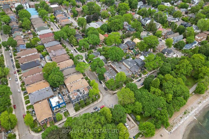 Property Photo: 15 Glen Manor Drive 204 ON M4E 2X3