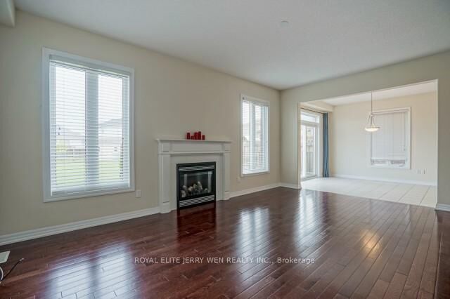 Property Photo: 726 Coldstream Drive ON L1K 2W9