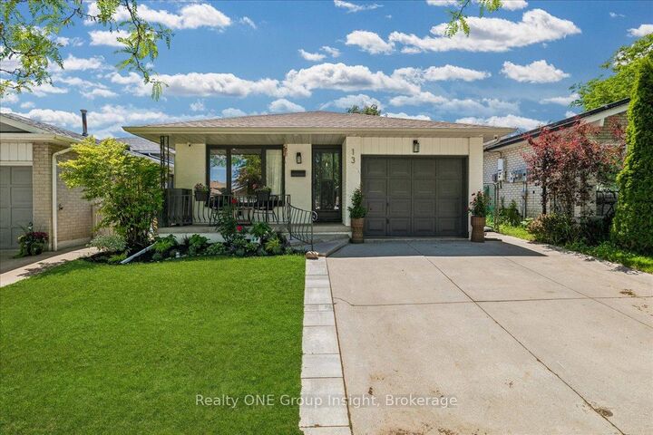 13 Salina Place — photo 1
