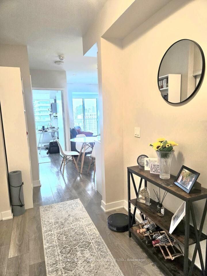 195 Redpath Avenue 2006 — photo 1