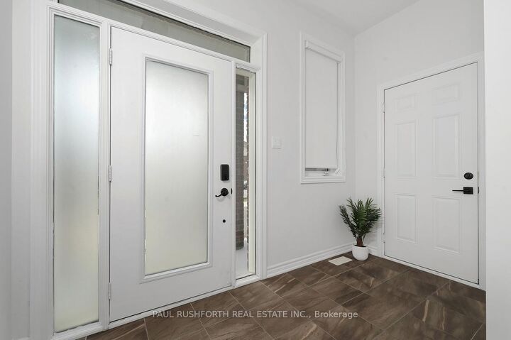 Property Photo: 305 Lamarche Avenue ON K1W 0M6