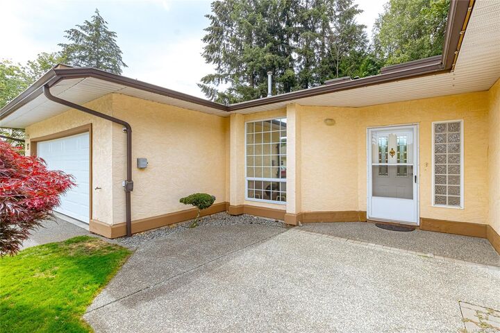 Property Photo: 2979 River Rd #28 BC V0R 1K3