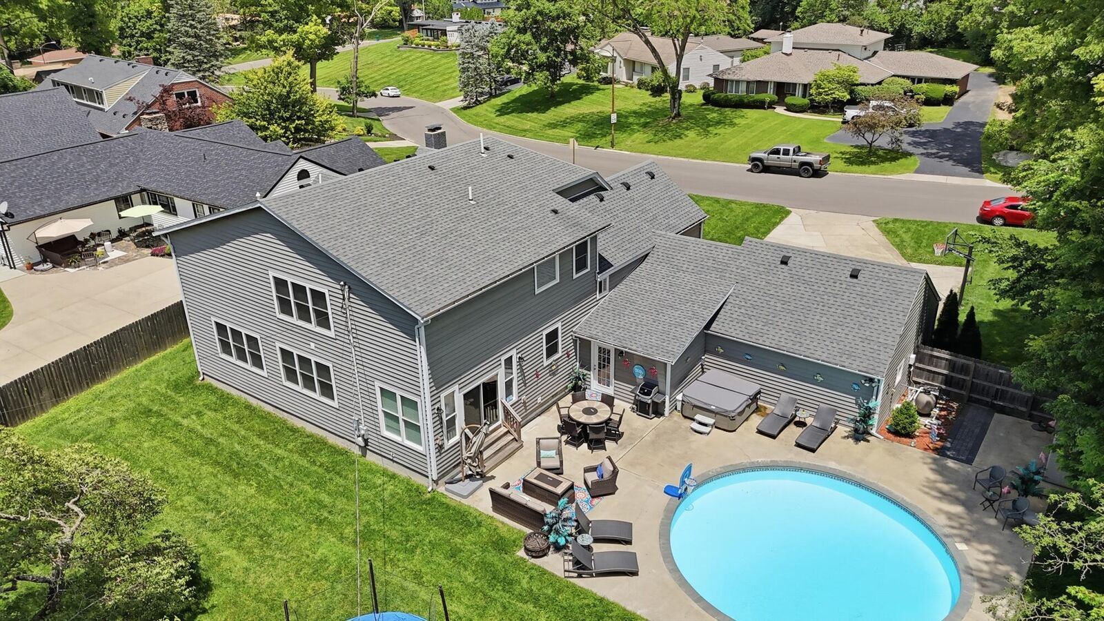 Property Photo:  505 S Broadmoor Boulevard  OH 45504 