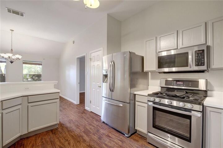 Property Photo: 7509 Spivey Drive TX 78749
