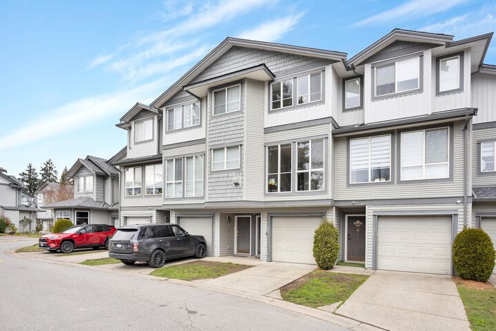 7250 144 Street 25 — photo 1
