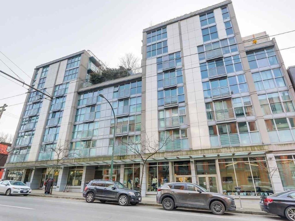 Property Photo: 168 Powell Street 816 BC V6A 0B2