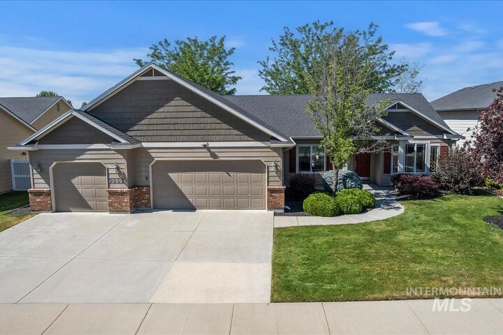 Property Photo:  9802 W Blackpool Dr  ID 83669 