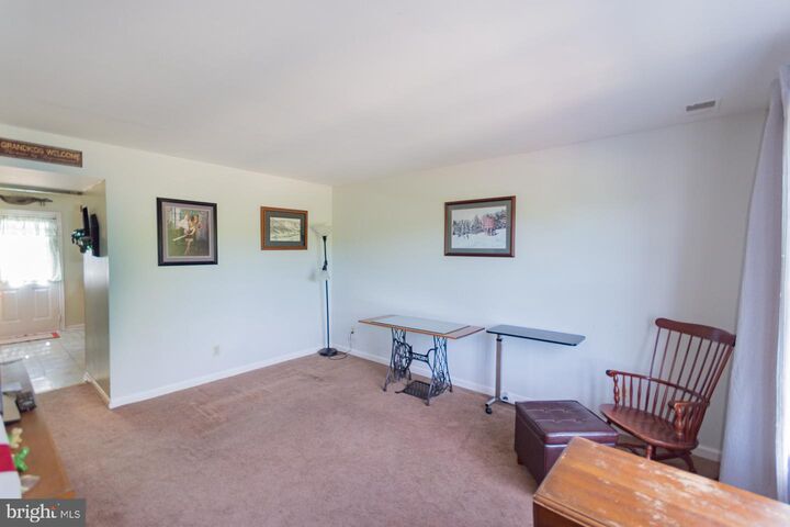 Property Photo: 207 Willow Brook Drive WV 25414